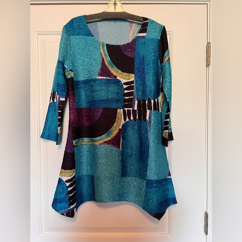 Berek Crinkle Top Abstract 3/4 Sleeve